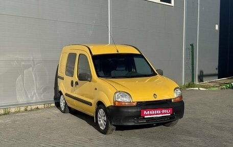 Renault Kangoo II рестайлинг, 2000 год, 225 000 рублей, 3 фотография