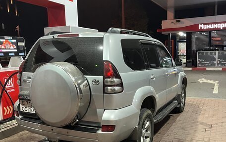 Toyota Land Cruiser Prado 120 рестайлинг, 2006 год, 1 400 000 рублей, 2 фотография