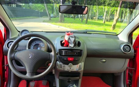 Peugeot 107 I рестайлинг, 2011 год, 355 000 рублей, 13 фотография