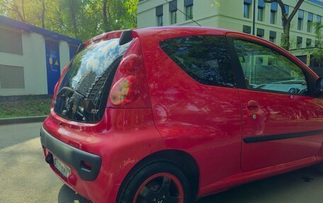 Peugeot 107 I рестайлинг, 2011 год, 355 000 рублей, 7 фотография