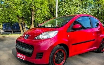 Peugeot 107 I рестайлинг, 2011 год, 355 000 рублей, 1 фотография