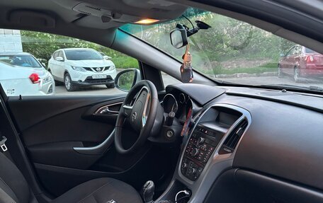 Opel Astra J, 2012 год, 680 000 рублей, 8 фотография
