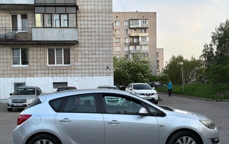 Opel Astra J, 2012 год, 680 000 рублей, 3 фотография