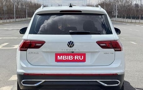 Volkswagen Tiguan II, 2022 год, 2 100 005 рублей, 5 фотография