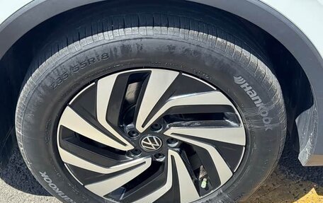 Volkswagen Tiguan II, 2022 год, 2 100 005 рублей, 17 фотография