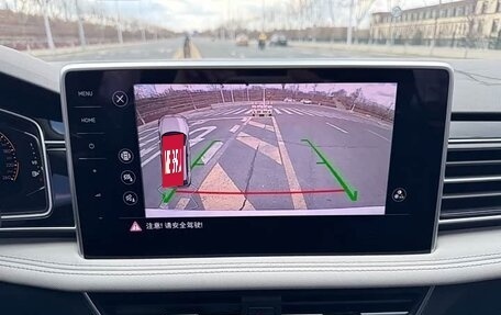 Volkswagen Tiguan II, 2022 год, 2 100 005 рублей, 14 фотография