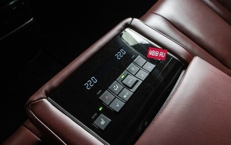 Lexus LX III, 2018 год, 7 899 000 рублей, 12 фотография