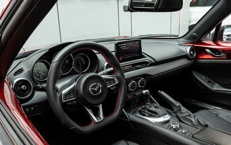 Mazda MX-5, 2020 год, 2 970 000 рублей, 12 фотография