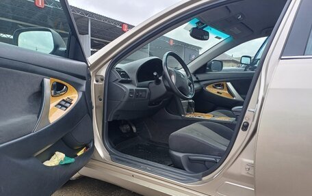 Toyota Camry, 2007 год, 910 000 рублей, 6 фотография