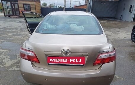 Toyota Camry, 2007 год, 910 000 рублей, 2 фотография
