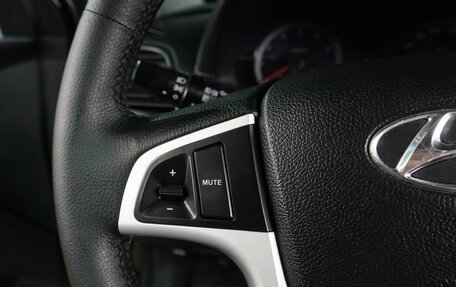 Hyundai Solaris II рестайлинг, 2012 год, 939 000 рублей, 16 фотография