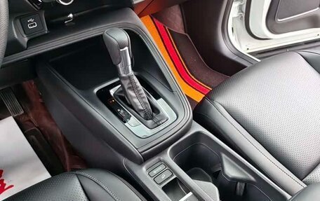 Honda Vezel, 2022 год, 1 400 005 рублей, 14 фотография