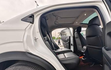 Honda Vezel, 2022 год, 1 400 005 рублей, 19 фотография