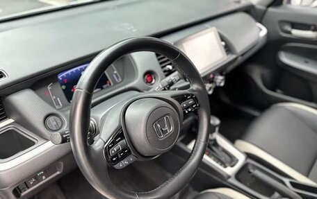 Honda Fit, 2022 год, 1 000 005 рублей, 9 фотография