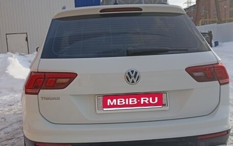 Volkswagen Tiguan II, 2018 год, 2 250 000 рублей, 1 фотография