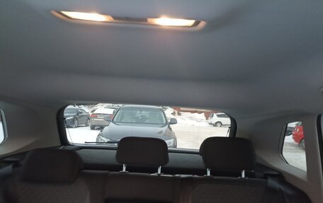 Volkswagen Tiguan II, 2018 год, 2 250 000 рублей, 2 фотография