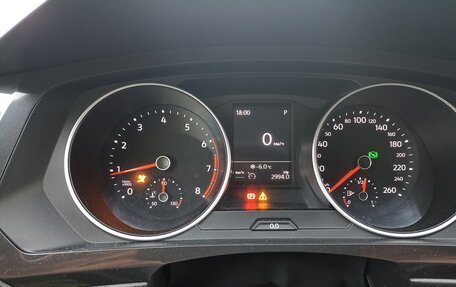 Volkswagen Tiguan II, 2018 год, 2 250 000 рублей, 5 фотография
