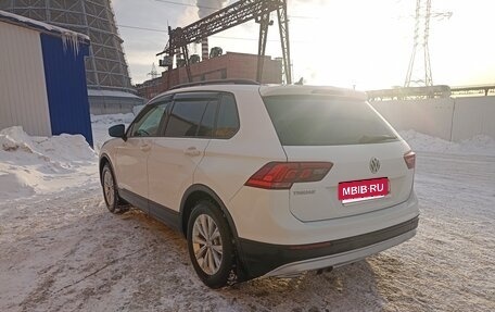 Volkswagen Tiguan II, 2018 год, 2 250 000 рублей, 14 фотография