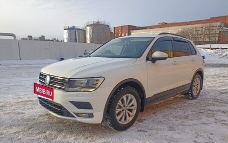 Volkswagen Tiguan II, 2018 год, 2 250 000 рублей, 17 фотография