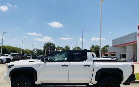 Toyota Tacoma, 2026 год, 9 000 000 рублей, 3 фотография