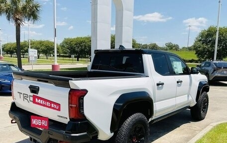 Toyota Tacoma, 2026 год, 9 000 000 рублей, 6 фотография