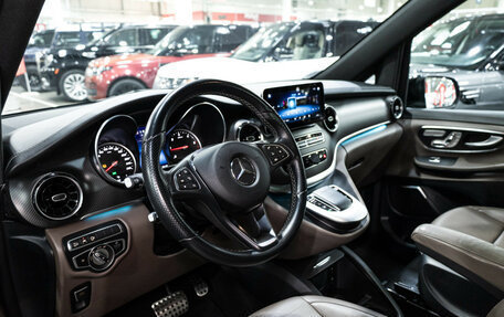 Mercedes-Benz V-Класс, 2022 год, 7 700 000 рублей, 12 фотография