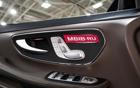 Mercedes-Benz V-Класс, 2022 год, 7 700 000 рублей, 14 фотография