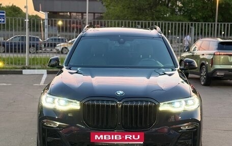 BMW X7, 2021 год, 10 500 000 рублей, 2 фотография