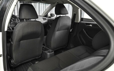 Volkswagen Jetta VI, 2015 год, 1 025 000 рублей, 11 фотография