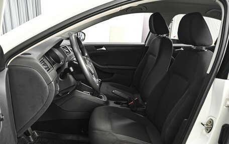 Volkswagen Jetta VI, 2015 год, 1 025 000 рублей, 10 фотография
