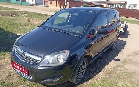 Opel Zafira B, 2011 год, 630 000 рублей, 1 фотография