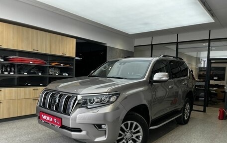 Toyota Land Cruiser Prado 150 рестайлинг 2, 2018 год, 5 700 000 рублей, 1 фотография