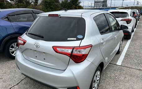 Toyota Vitz, 2020 год, 890 000 рублей, 12 фотография