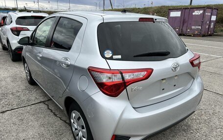 Toyota Vitz, 2020 год, 890 000 рублей, 13 фотография