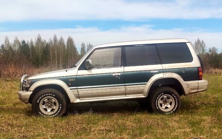 Mitsubishi Pajero III рестайлинг, 1991 год, 450 000 рублей, 4 фотография