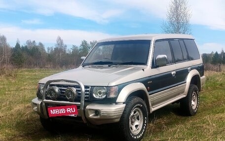 Mitsubishi Pajero III рестайлинг, 1991 год, 450 000 рублей, 2 фотография