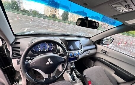 Mitsubishi L200 IV рестайлинг, 2007 год, 1 350 000 рублей, 18 фотография