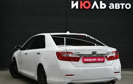 Toyota Camry, 2013 год, 1 550 000 рублей, 4 фотография