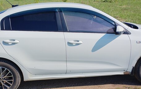 KIA Rio IV, 2018 год, 550 000 рублей, 4 фотография
