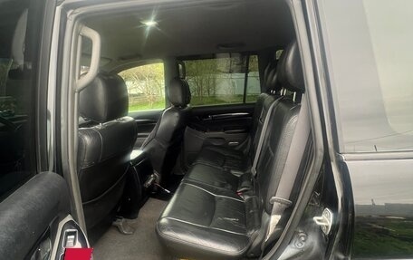Toyota Land Cruiser Prado 120 рестайлинг, 2006 год, 1 350 000 рублей, 7 фотография