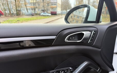 Porsche Cayenne III, 2013 год, 2 850 000 рублей, 11 фотография