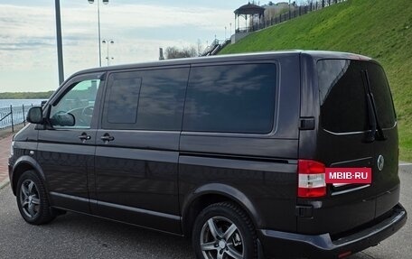 Volkswagen Caravelle T5, 2010 год, 2 350 000 рублей, 6 фотография
