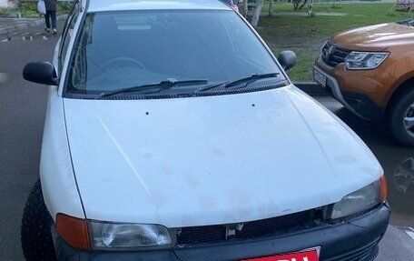 Mitsubishi Libero I рестайлинг, 2001 год, 220 000 рублей, 4 фотография