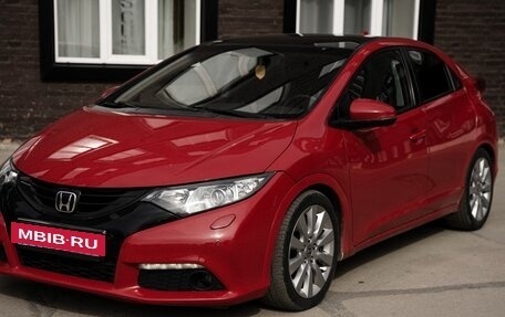Honda Civic IX, 2012 год, 1 350 000 рублей, 2 фотография