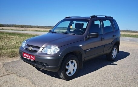 Chevrolet Niva I рестайлинг, 2016 год, 720 000 рублей, 1 фотография