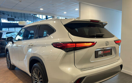 Toyota Highlander, 2026 год, 5 350 000 рублей, 6 фотография