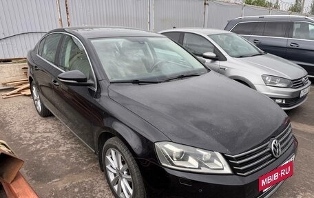 Volkswagen Passat B7, 2012 год, 1 191 000 рублей, 4 фотография