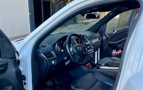 Mercedes-Benz M-Класс, 2015 год, 2 490 000 рублей, 6 фотография