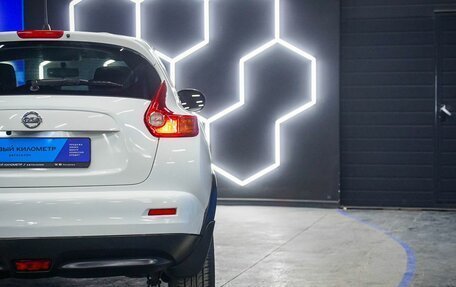 Nissan Juke II, 2011 год, 900 000 рублей, 22 фотография