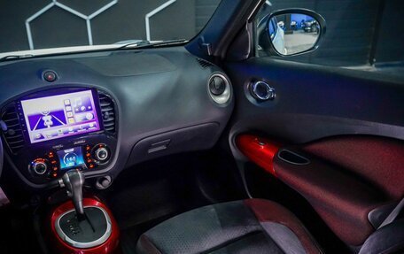 Nissan Juke II, 2011 год, 900 000 рублей, 30 фотография